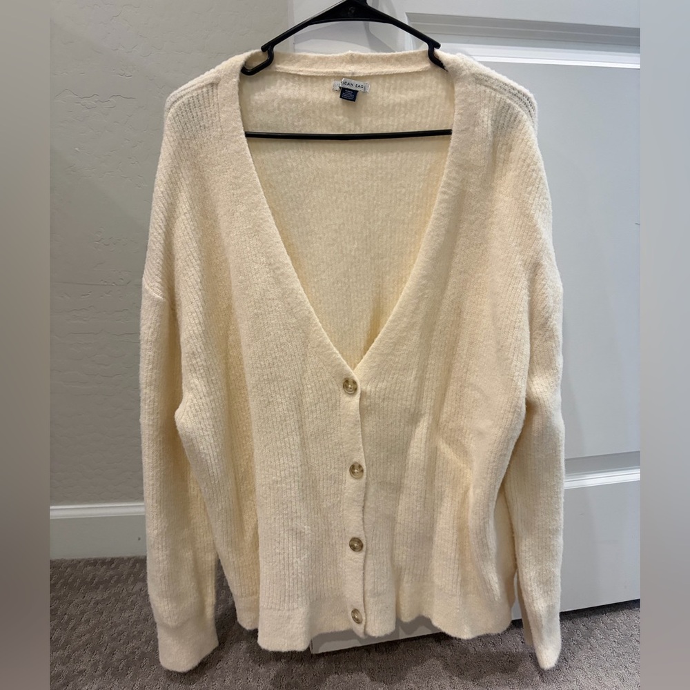 American Eagle Oversized Button Up Cardigan